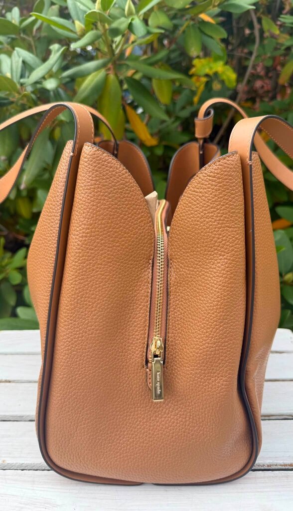 Kate Spade Knot Carry All Bag (Retails for $349)