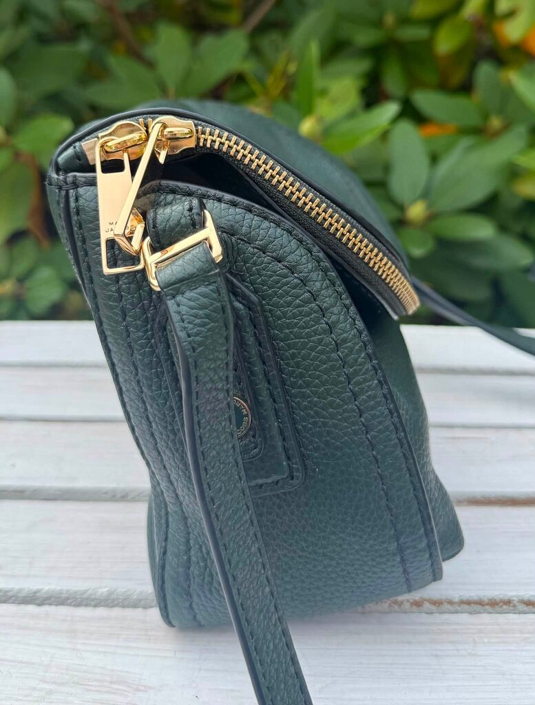 Marc Jacobs The Groove Leather Mini Messenger Bag In Kombu Green