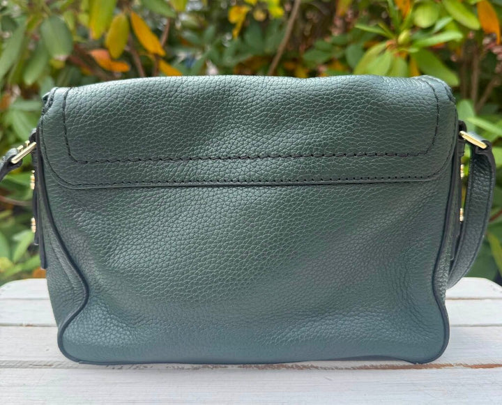 Marc Jacobs The Groove Leather Mini Messenger Bag In Kombu Green