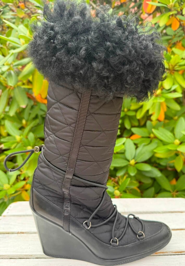 Prada Vintage Quilted Nylon Wedge Boots - Size 36.5