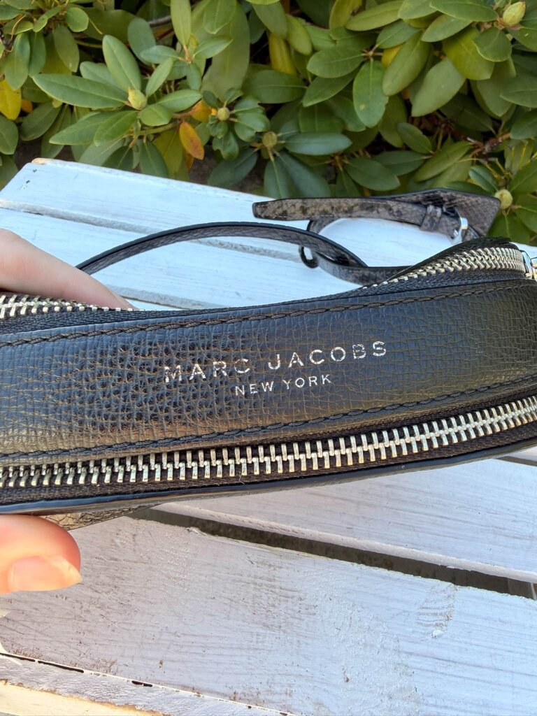 Marc Jacobs The Shutter Crossbody Bag