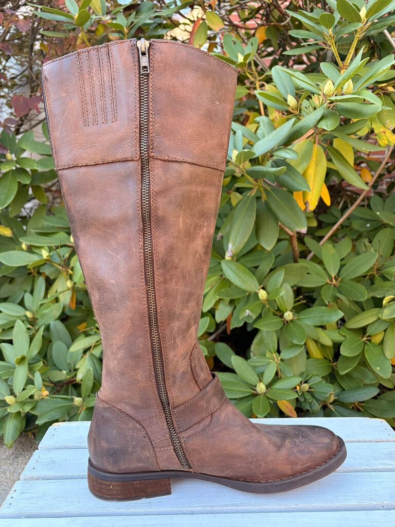 Born Boots Braydon II - Size 9.5