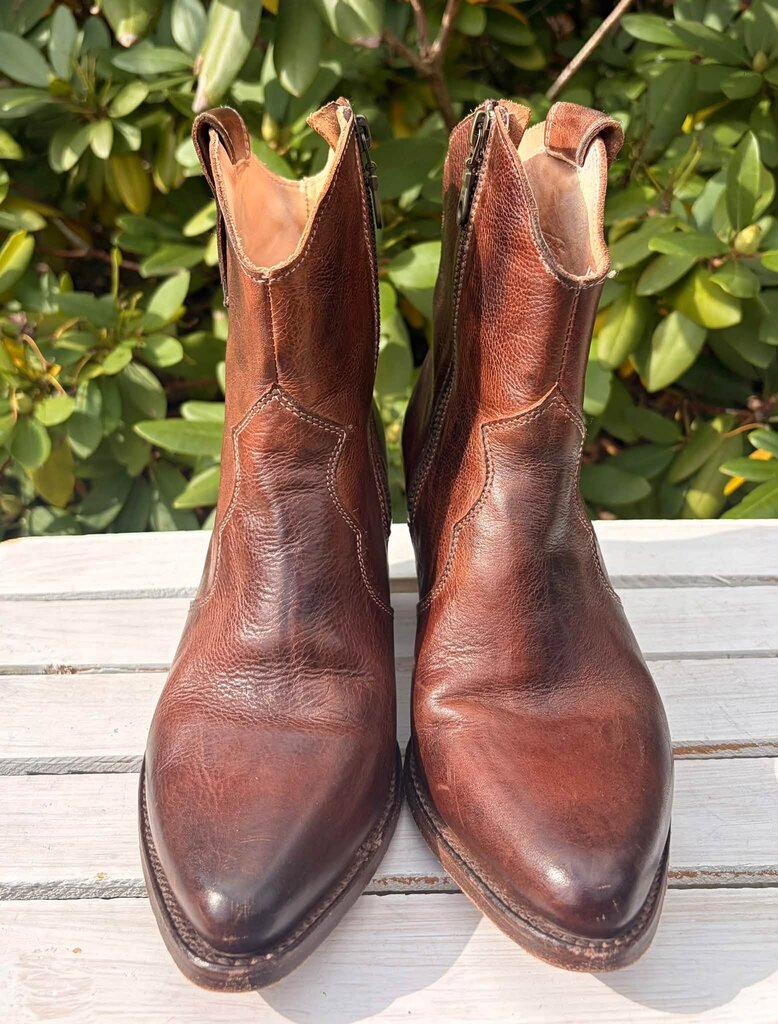 Oak Tree Farms Baila Leather Ankle Cowgirl Boots - Size 8.5
