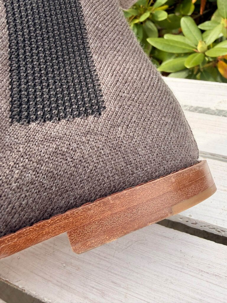Rothys The Merino Ankle Boot - Size 8.5