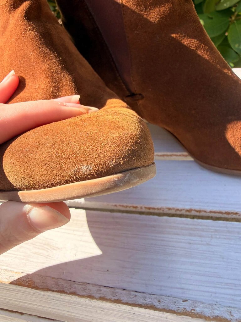 Aquatalia Farica Suede Chelsea Boots - Size 8.5