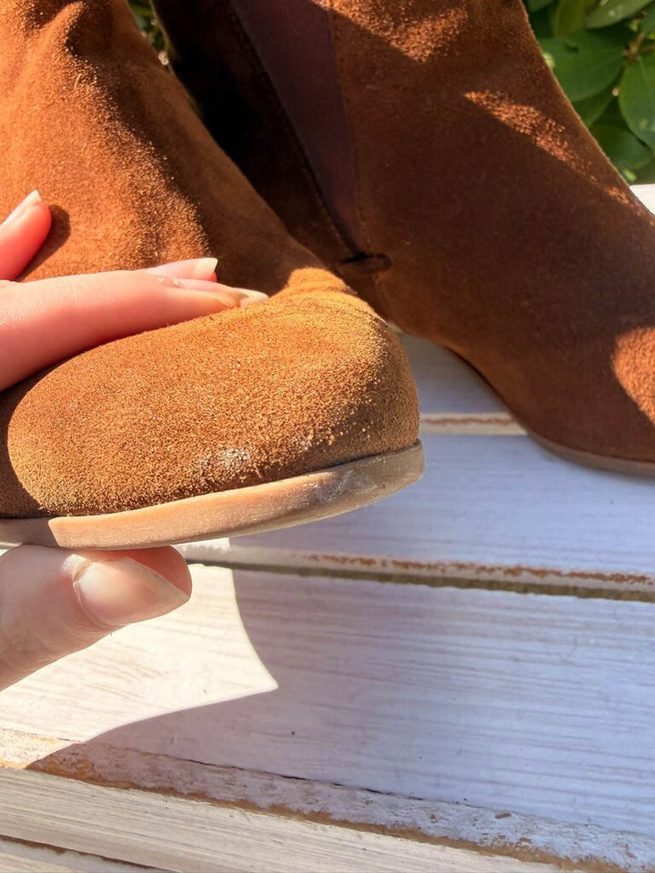 Aquatalia Farica Suede Chelsea Boots - Size 8.5