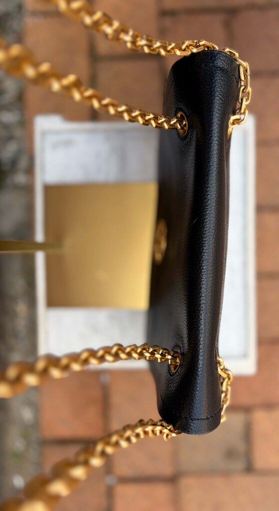Tory Burch Carson Convertible Leather Crossbody Bag (Retails $498)