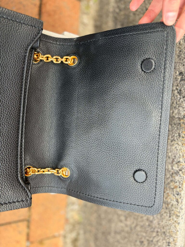 Tory Burch Carson Convertible Leather Crossbody Bag (Retails $498)