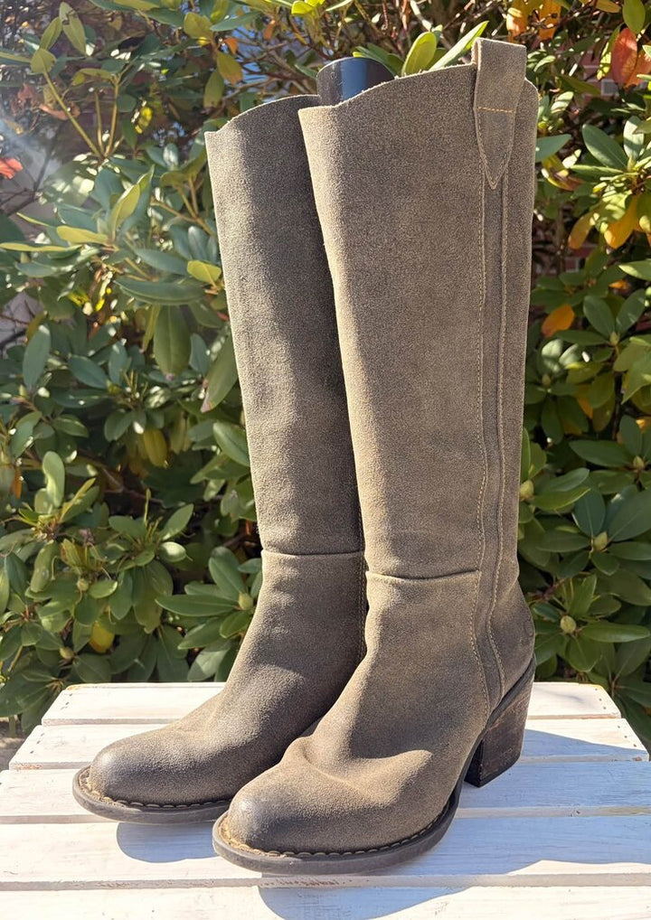 Born Avery Western Style Tall Boots - Size 40