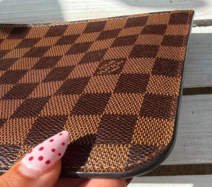 Louis Vuitton Damier Ebene Neverfull Wristlet