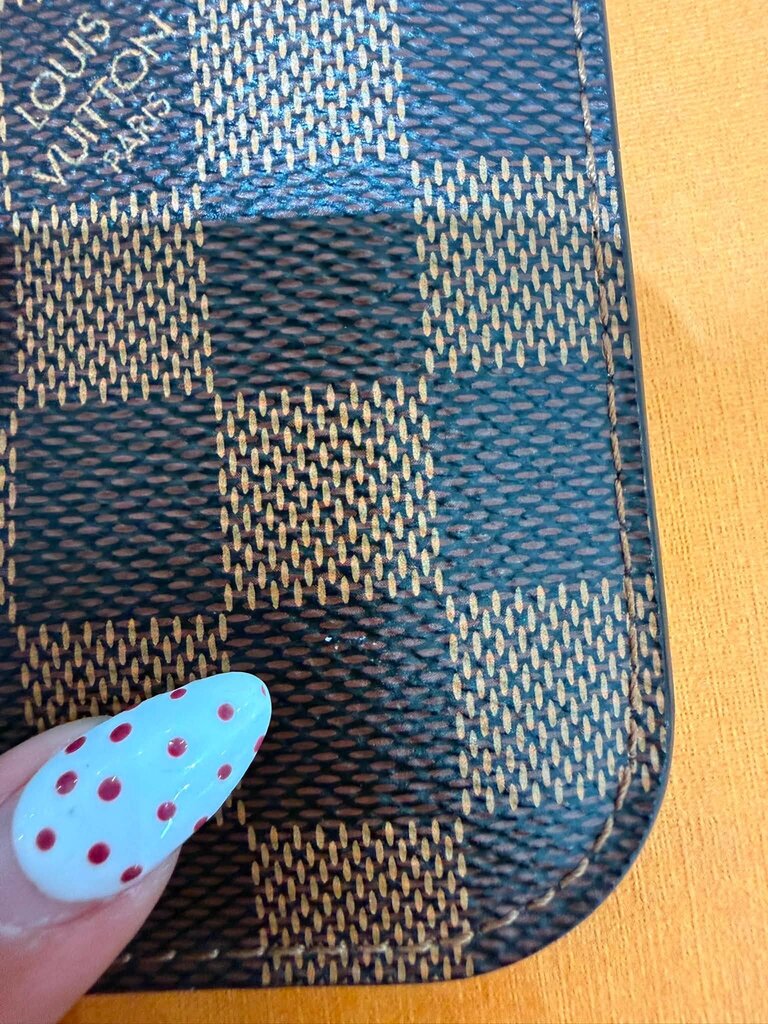 Louis Vuitton Damier Ebene Neverfull Wristlet