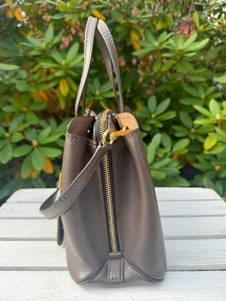 Marc Jacobs The Editor 29 Leather Crossbody Bag in Night Owl (Retails for $425)