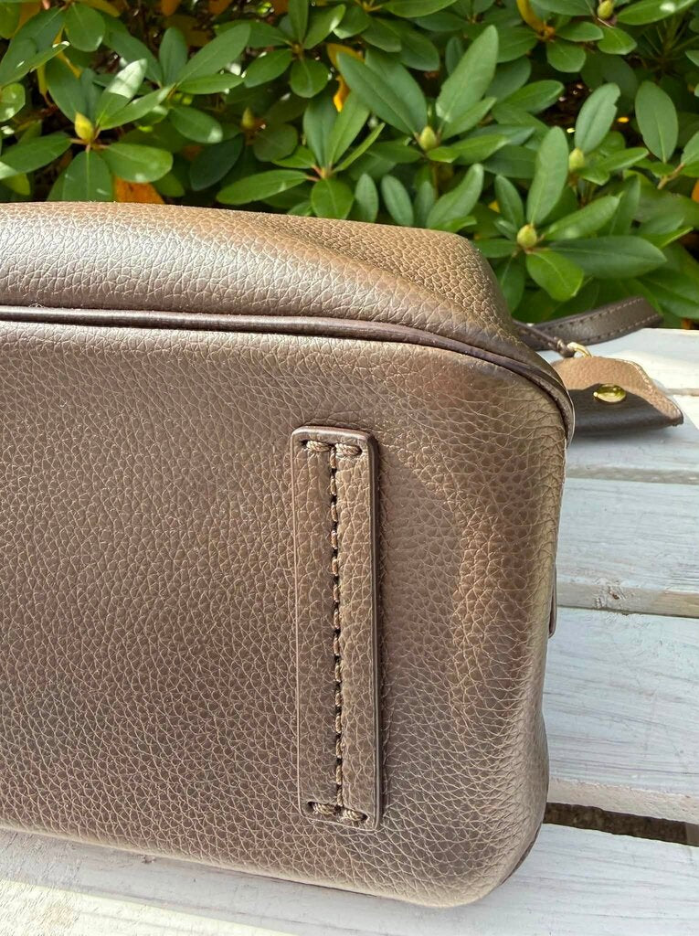 Marc Jacobs The Editor 29 Leather Crossbody Bag in Night Owl (Retails for $425)