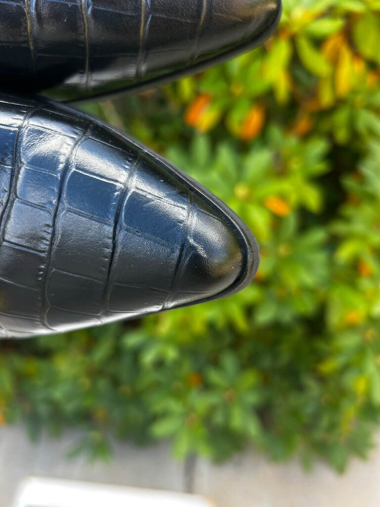 Bared Flameback Black Croc Leather Ballet Flats - Size 38