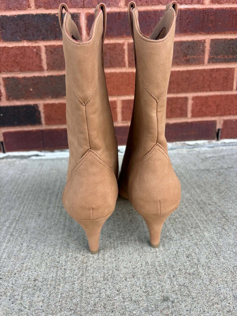 Dolce Vita Apres Tan Western Booties- Size 10