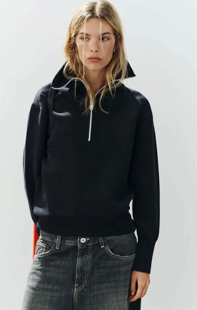 Zara Oversized Zip-Up Knit Sweater Pullover - Size Small (Retails for 79.90)