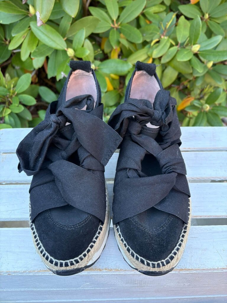 Free People Chapmin Sneakers - Size 39