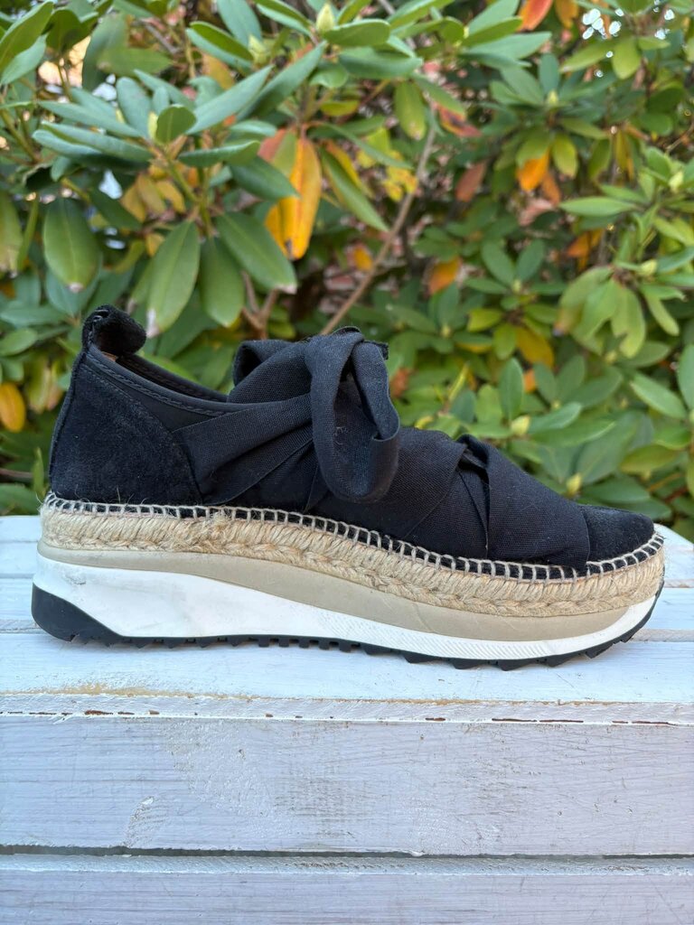 Free People Chapmin Sneakers - Size 39