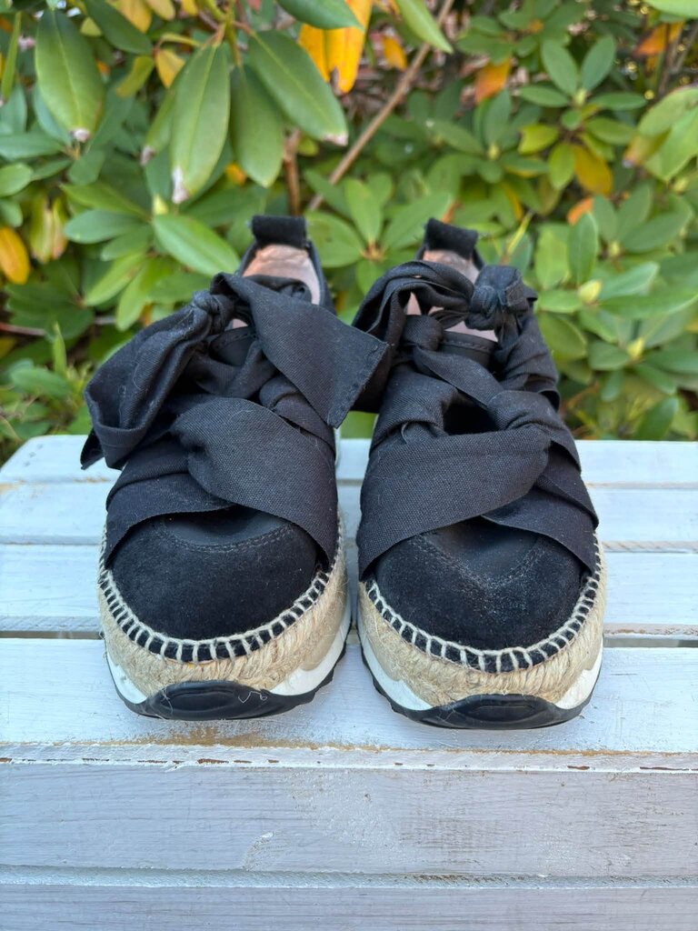 Free People Chapmin Sneakers - Size 39
