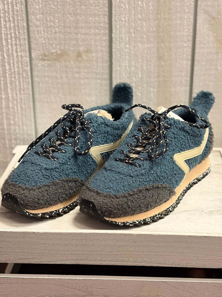 Rag & Bone Retro Runner Eiffel Blue Sherpa Low Top Sneakers - Size 38