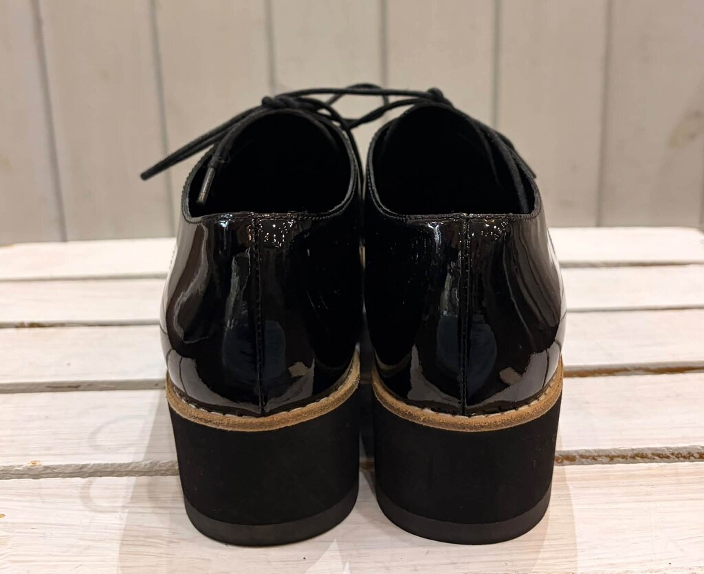 Eileen Fisher Patent Platform Oxford Shoes - Size 6.5