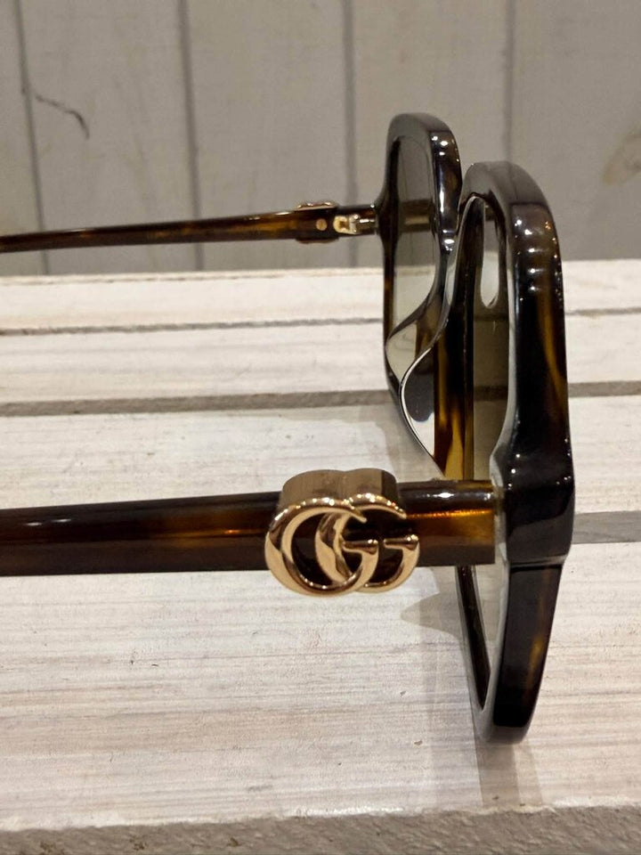 Gucci GG1072S Sunglasses (W/ Case)