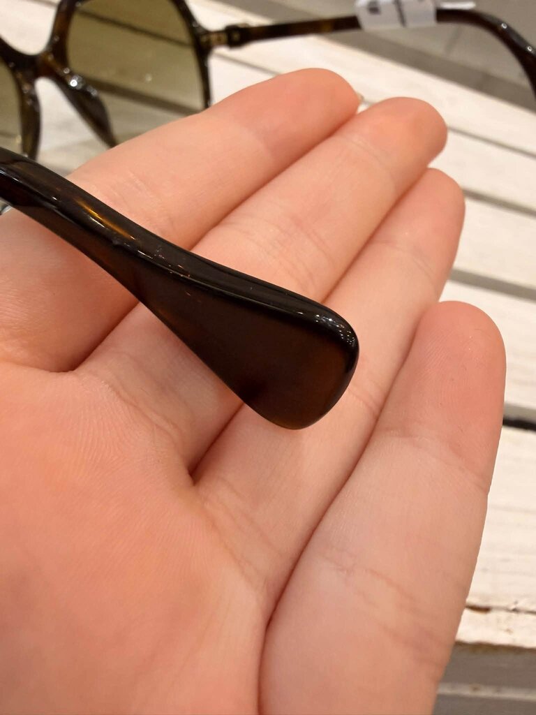 Gucci GG1072S Sunglasses (W/ Case)