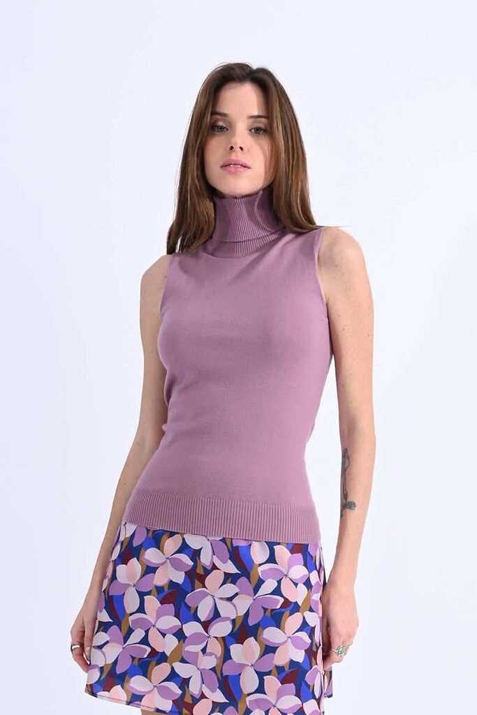 Molly Bracken NWT Turtleneck - Size XS