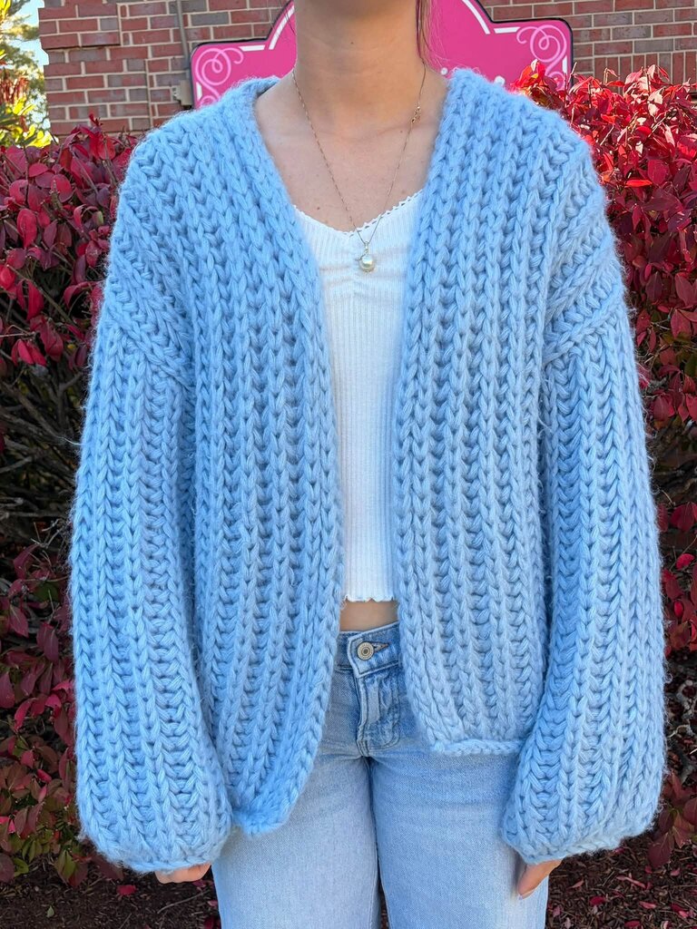 Saachi Chunky Knit Oversized Cardigan - Size M/L