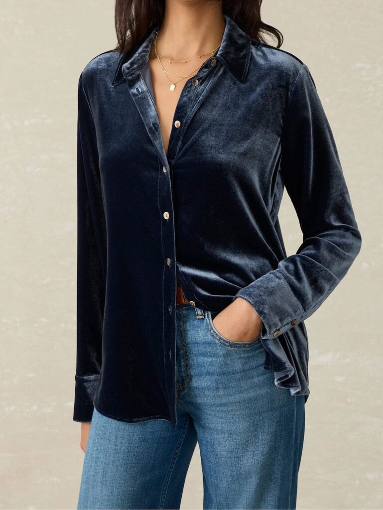 Faherty NWT Stretch Silk Velvet Genevieve Shirt - Size XS (Retails for $198)