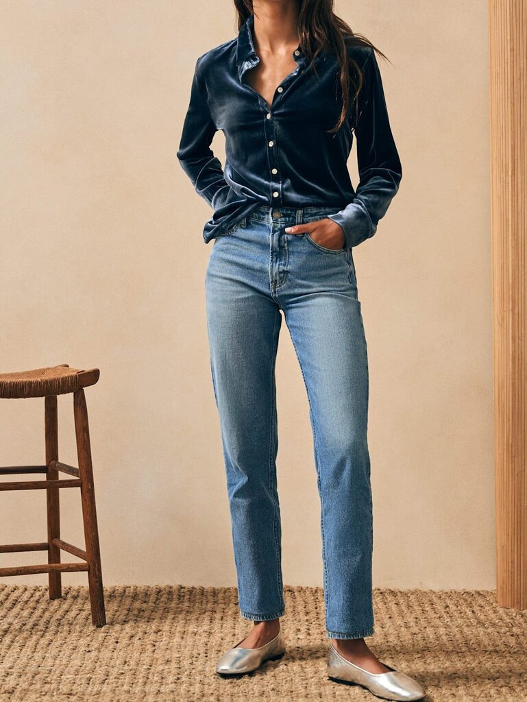 Faherty NWT Stretch Silk Velvet Genevieve Shirt - Size XS (Retails for $198)