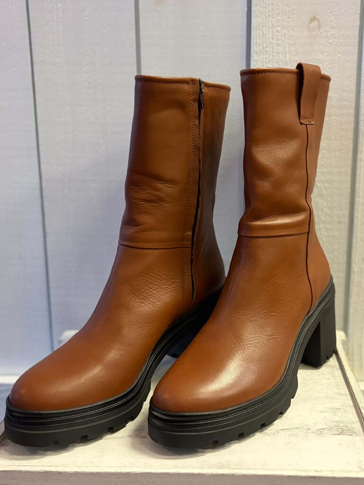 Sundance Mid-Calf Boots - Size 41 (US Size 10.5)
