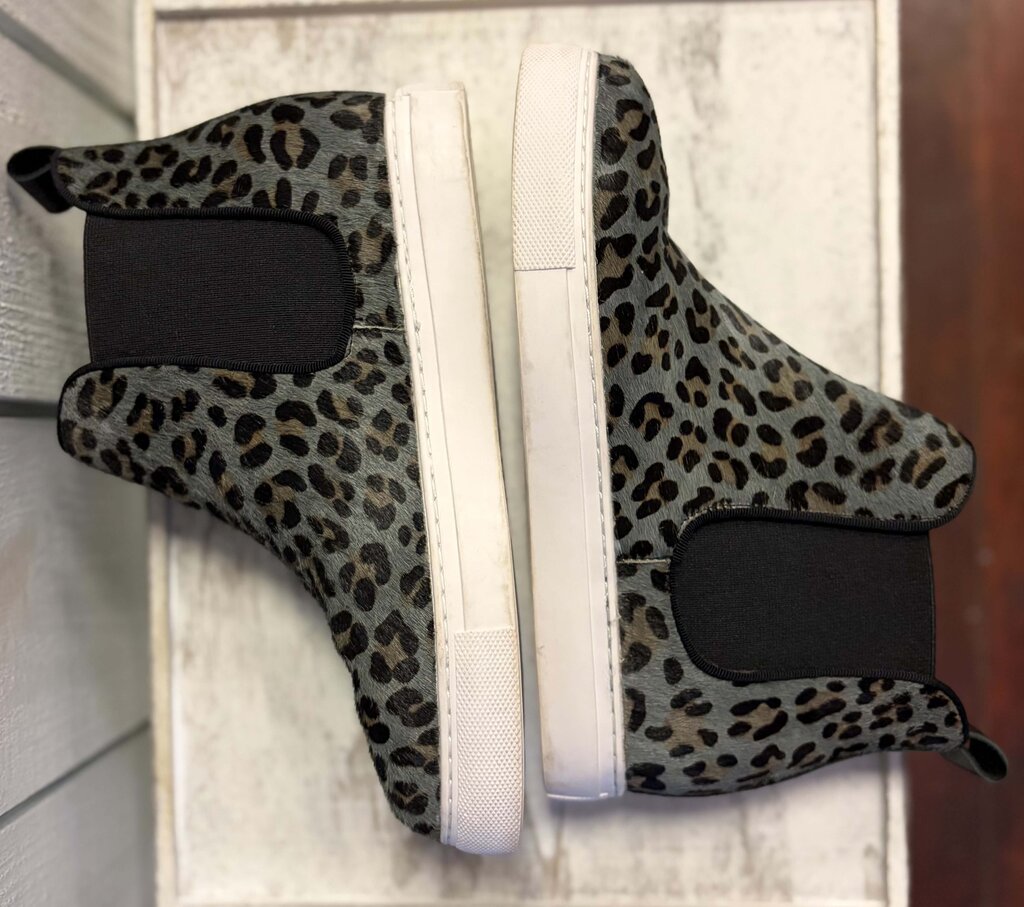 All Black Cheetah Print Wild Chelsea Booties - Size 36 (US Size 5.5)