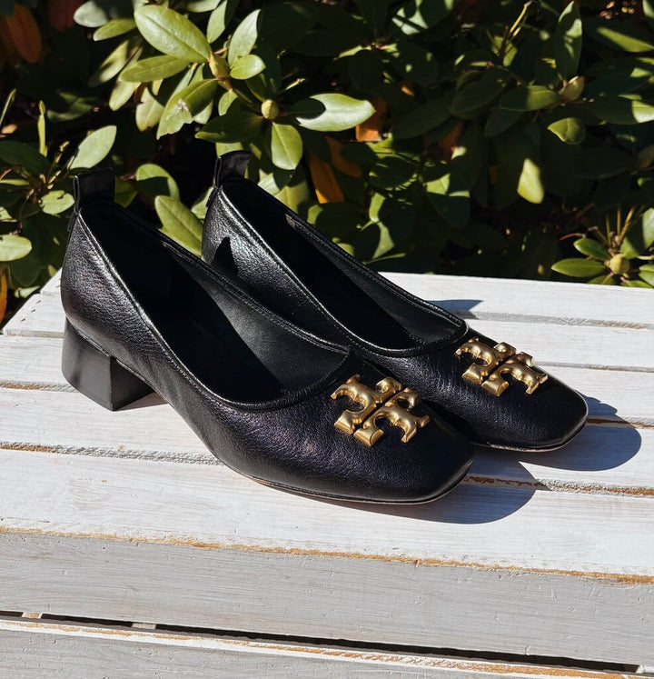 Tory Burch Leather Eleanor Logo Plaque Pumps - Size 8