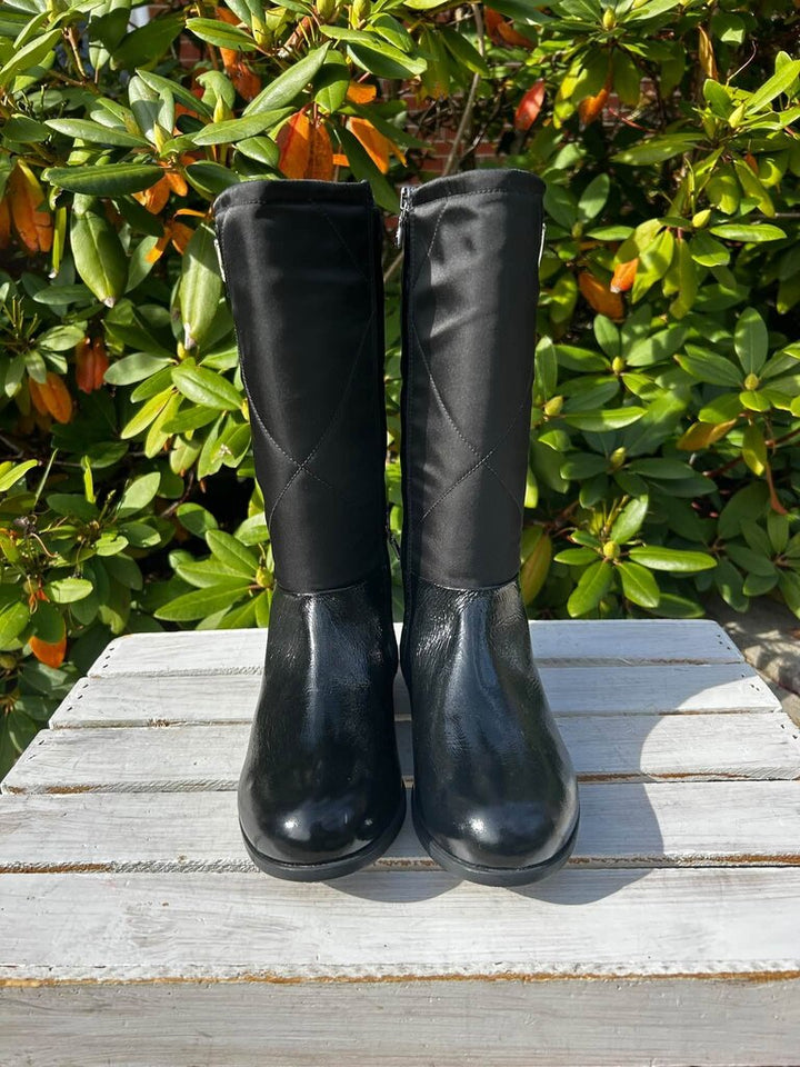 Prada Kids Quilted Black Patent Leather Knee High Boots - Size 34