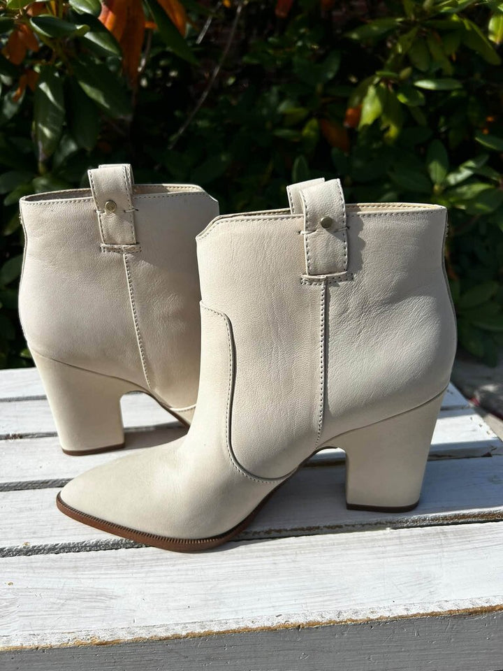 Sam Edelman Niomi Bootie - Size 7.5