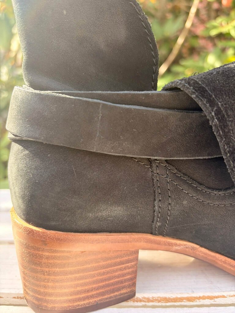 Ugg Elora Ankle Booties - Size 6