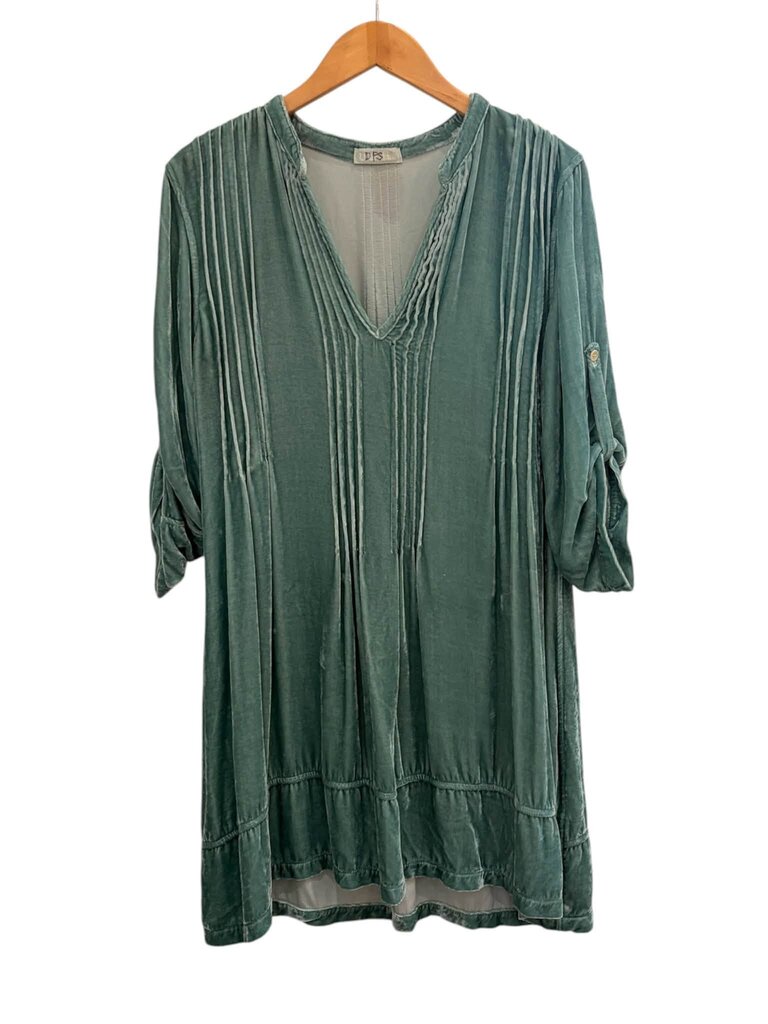 CP Shades Regina Velvet Tunic Top - Size Small