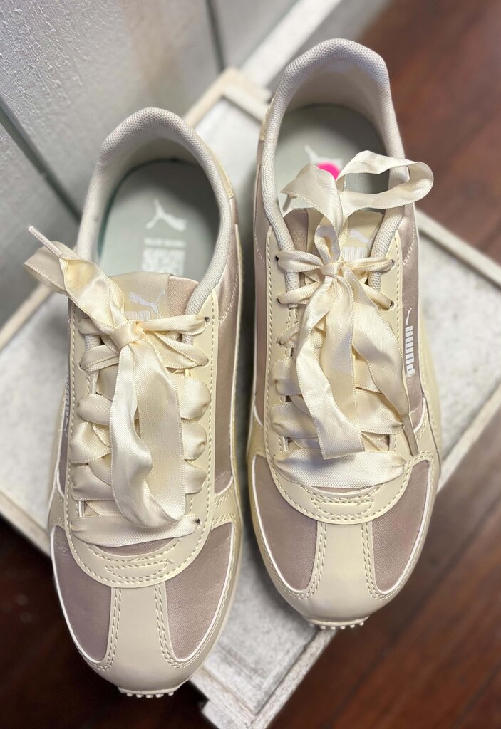 Puma ST Track Perla Sneakers - Size 7.5