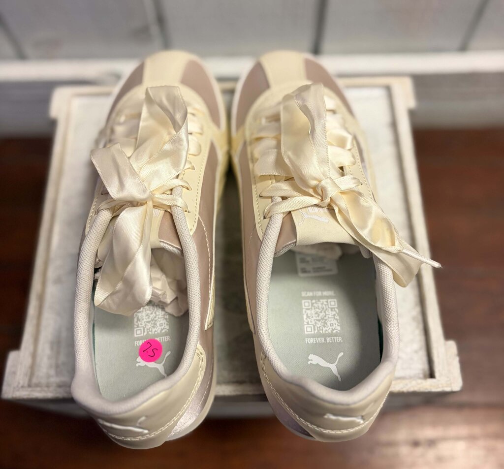 Puma ST Track Perla Sneakers - Size 7.5