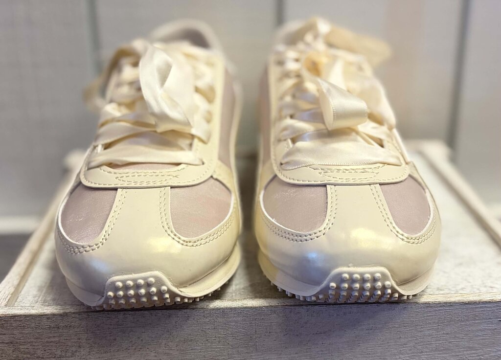 Puma ST Track Perla Sneakers - Size 7.5