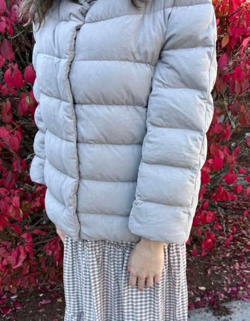 Herno NWT Resort Down Jacket in Dove Grey - Size 10 (Retails for $720)