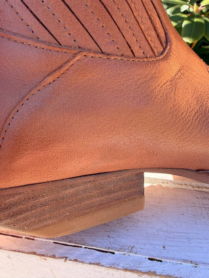 Silent D Leather Western Chelsea Ankle Boot - Size 39