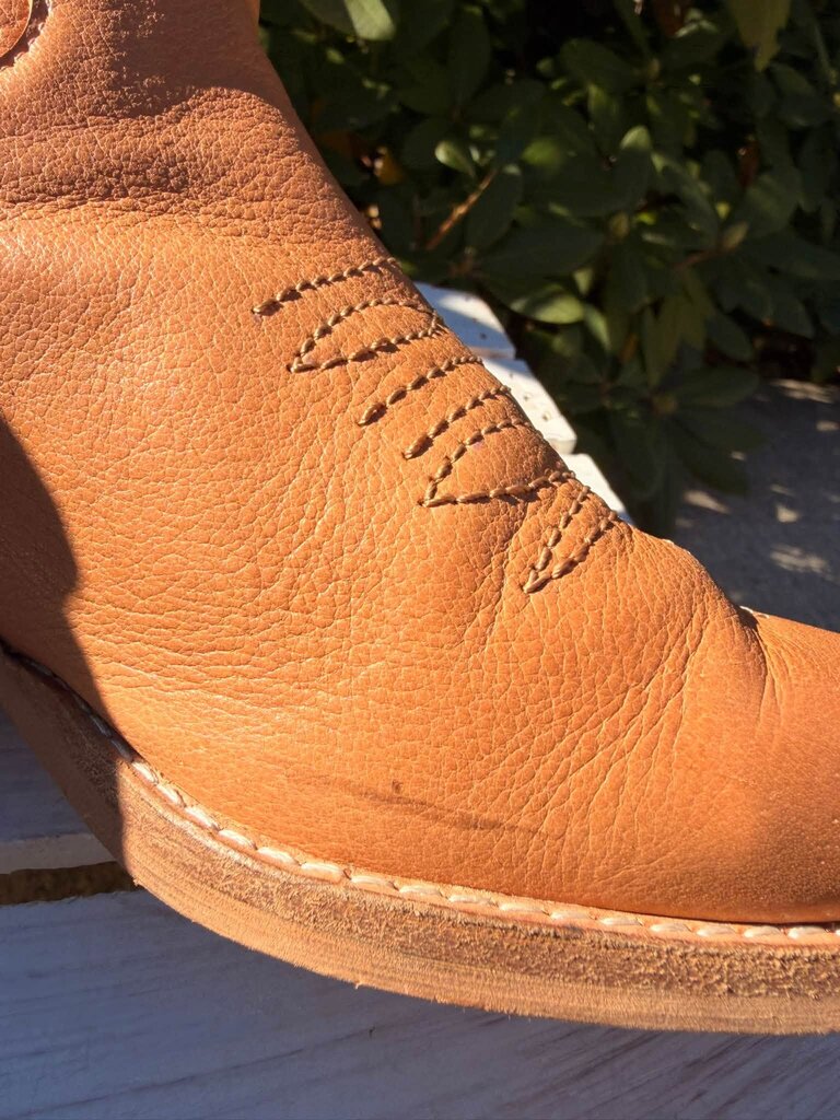 Silent D Leather Western Chelsea Ankle Boot - Size 39
