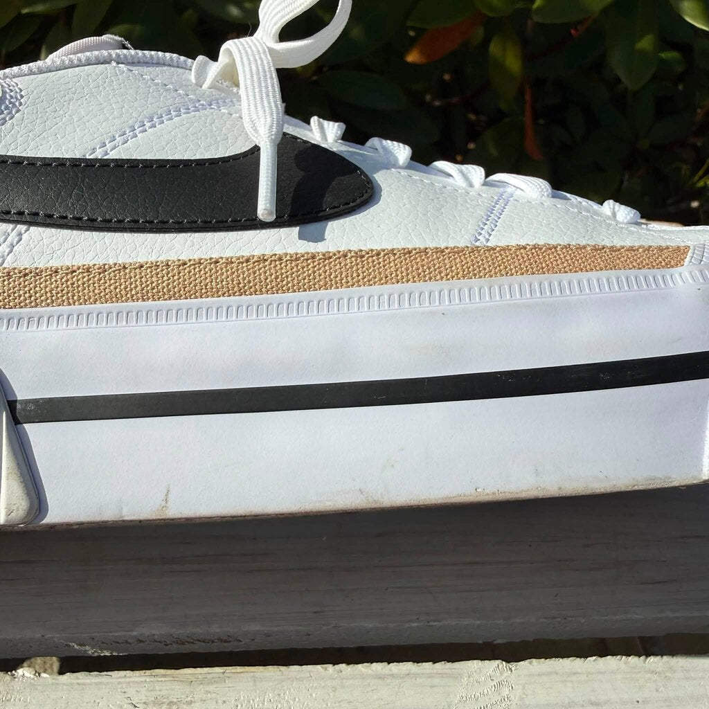 Nike Court Legacy Lift - Size 11