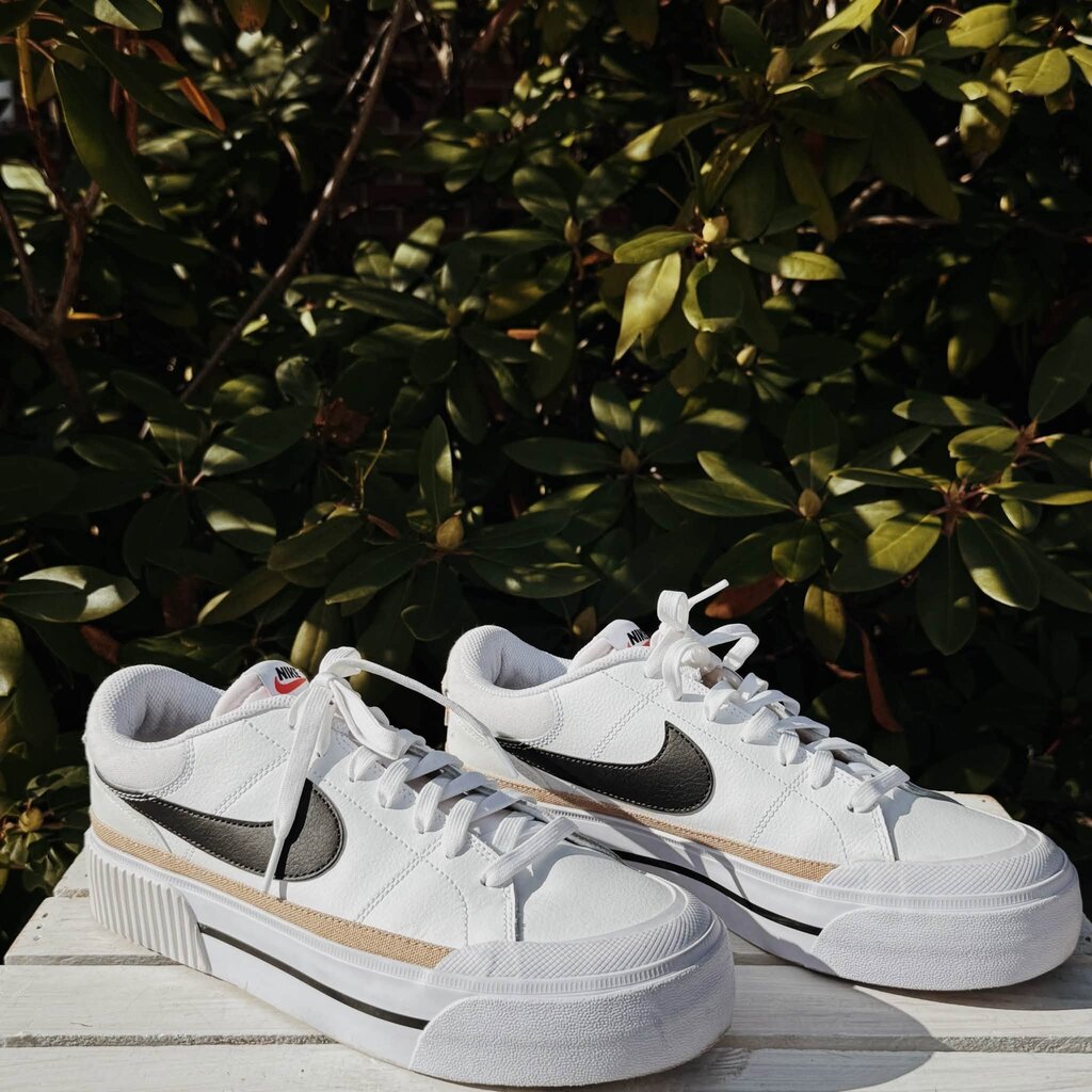 Nike Court Legacy Lift - Size 11