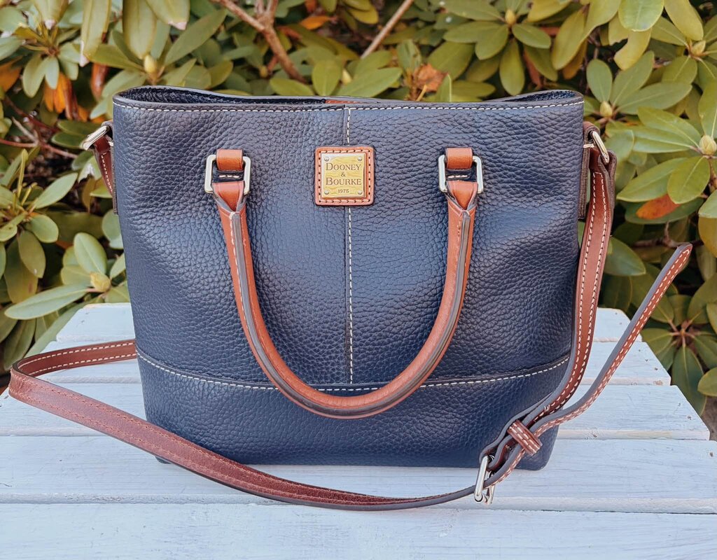 Dooney & Bourke Pebble Grain Chelsea Bag