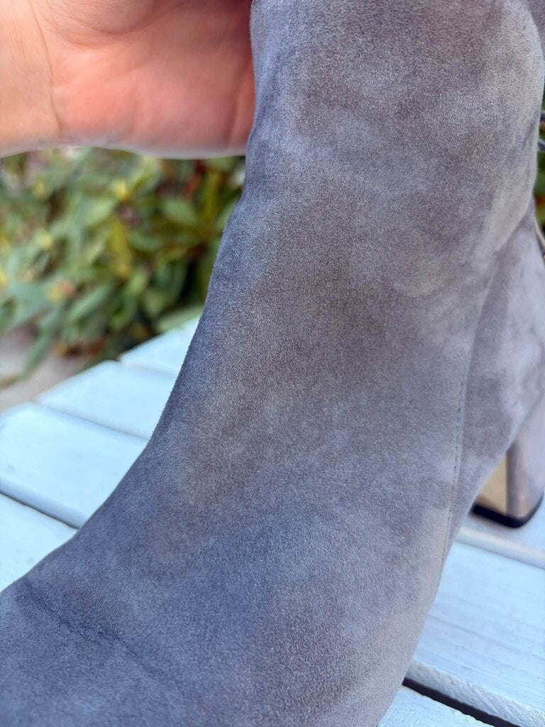 Tory Burch Over The Knee Laila Suede Boots - Size 6.5