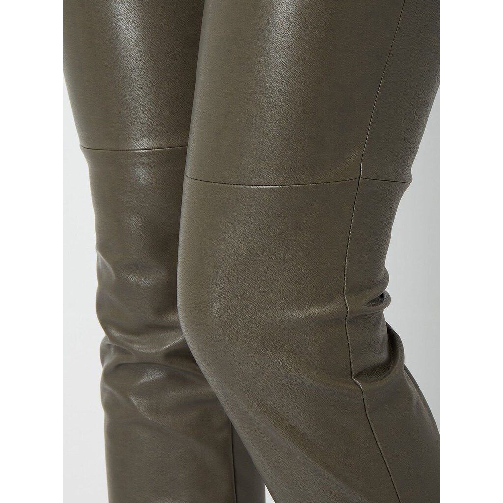 Cambio NWT Leather Sport Leggings - Size 8