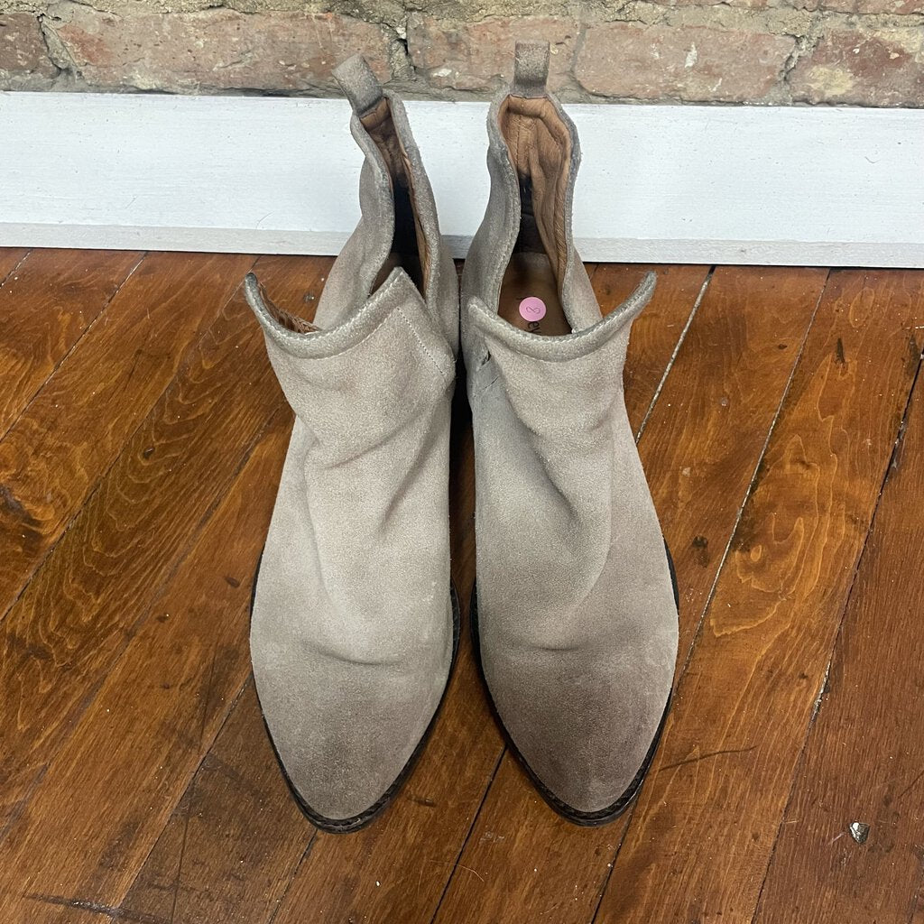 Jeffrey Campbell Ibiza ORiley Cutout Ankle Booties - Size 8